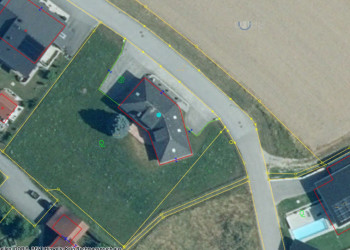 Landhaus-Juwel in Enzenkirchen: Kaum bewohntes Herrenhaus mit wertvoller Grundstücksreserve