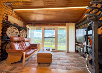 Fernblick, Quellwasser & Wohnqualität – 2025 vollständig generalsanierter, vollunterkellerter Bungalow in Eidenberg nahe Linz