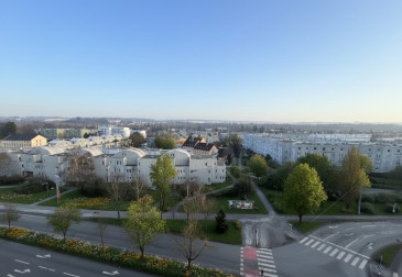 Panoramawohnung in Linz‑ Kleinmünchen, 2 Loggien, Lift & Garage und eine Aussicht, die man selten bekommt