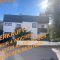 STILVOLLE FAMILIEN-VILLA MIT POOL, GARAGE UND TRAUMHAFTEN GARTEN mit Blick auf den Pöstlingberg im Dornröschenschlaf,  zum kaufen!