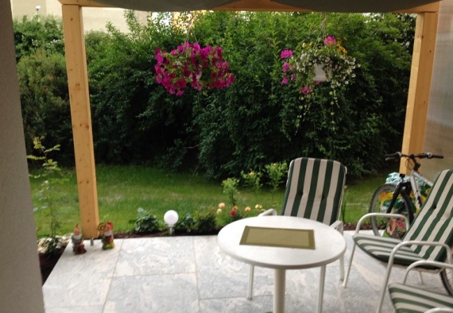 Traumwohnung  im EG in Wels mit Gartenfeeling, Loggia & Tiefgarage, sofort einziehen & wohlfühlen!