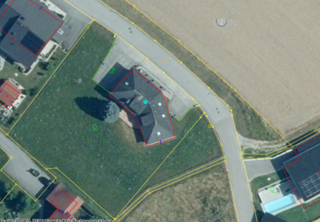 Landhaus-Juwel in Enzenkirchen: Kaum bewohntes Herrenhaus mit wertvoller Grundstücksreserve