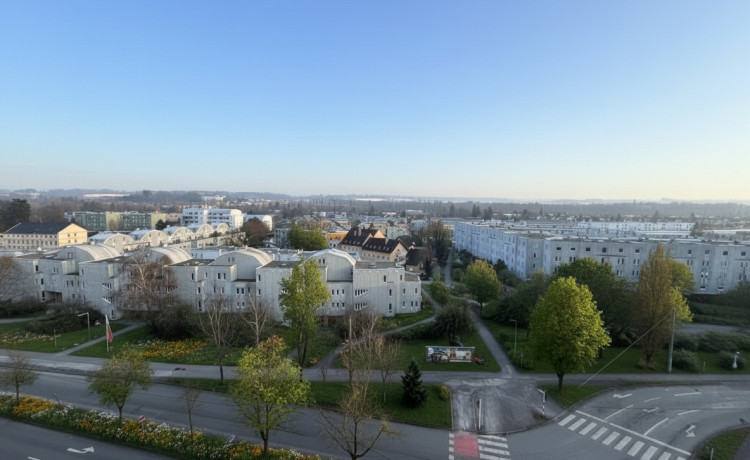 Panoramawohnung in Linz‑ Kleinmünchen, 2 Loggien, Lift & Garage und eine Aussicht, die man selten bekommt