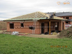 Bungalow 104 Walmdach Rohbau