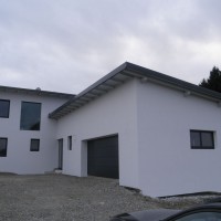 PB030208